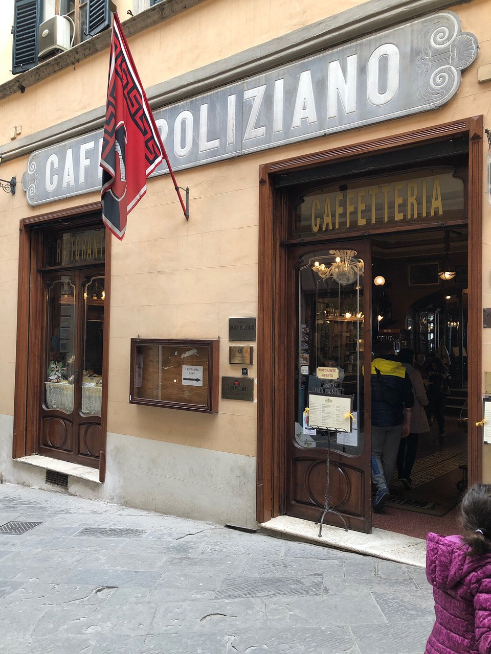 (c) Caffepoliziano.it